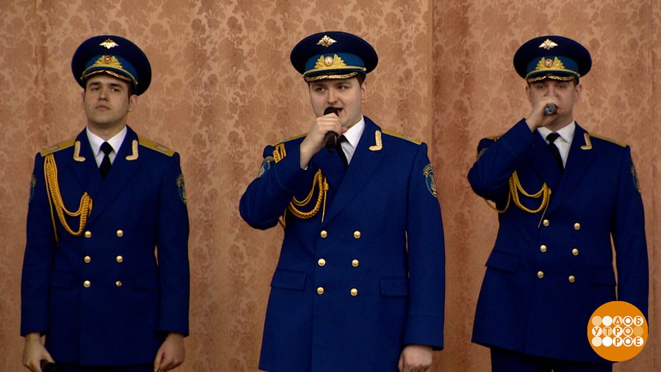 Первый канал рассказал о концерте в госпитале Бурденко